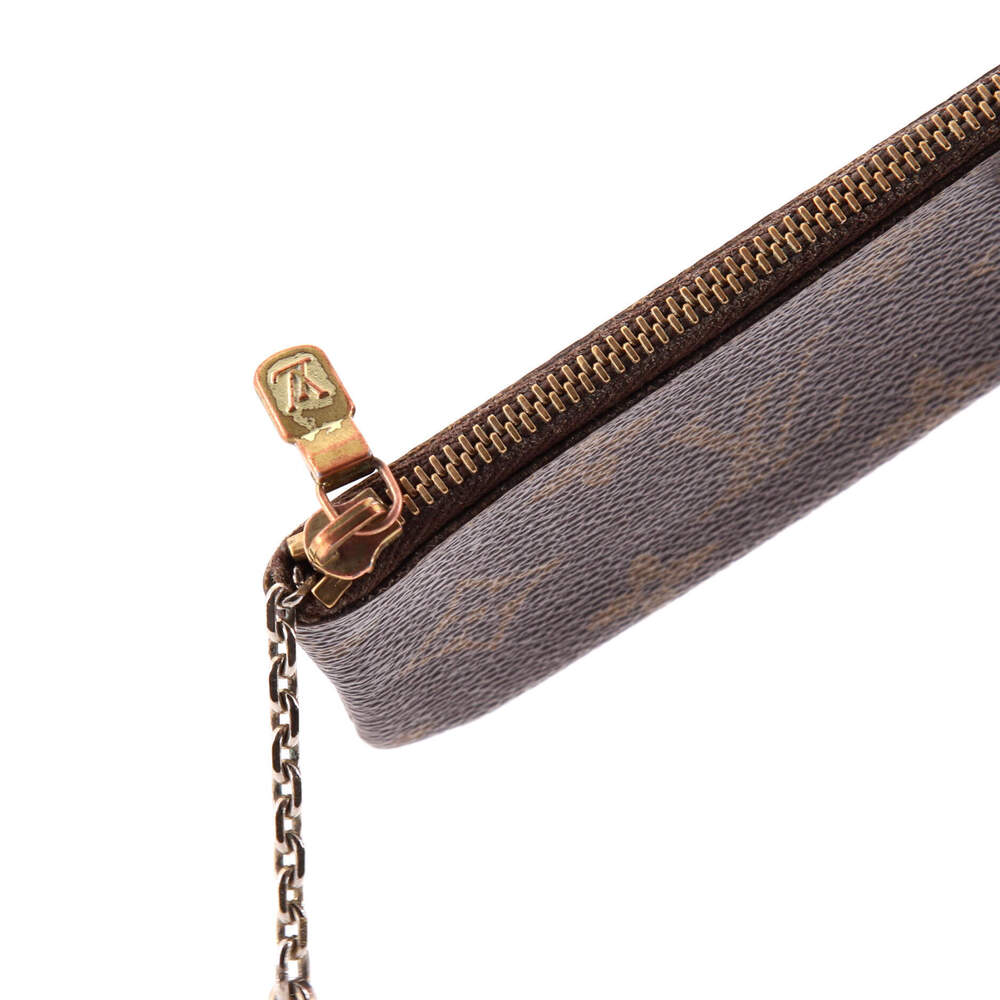 Louis Vuitton Key Pouch - Picture 6 of 7